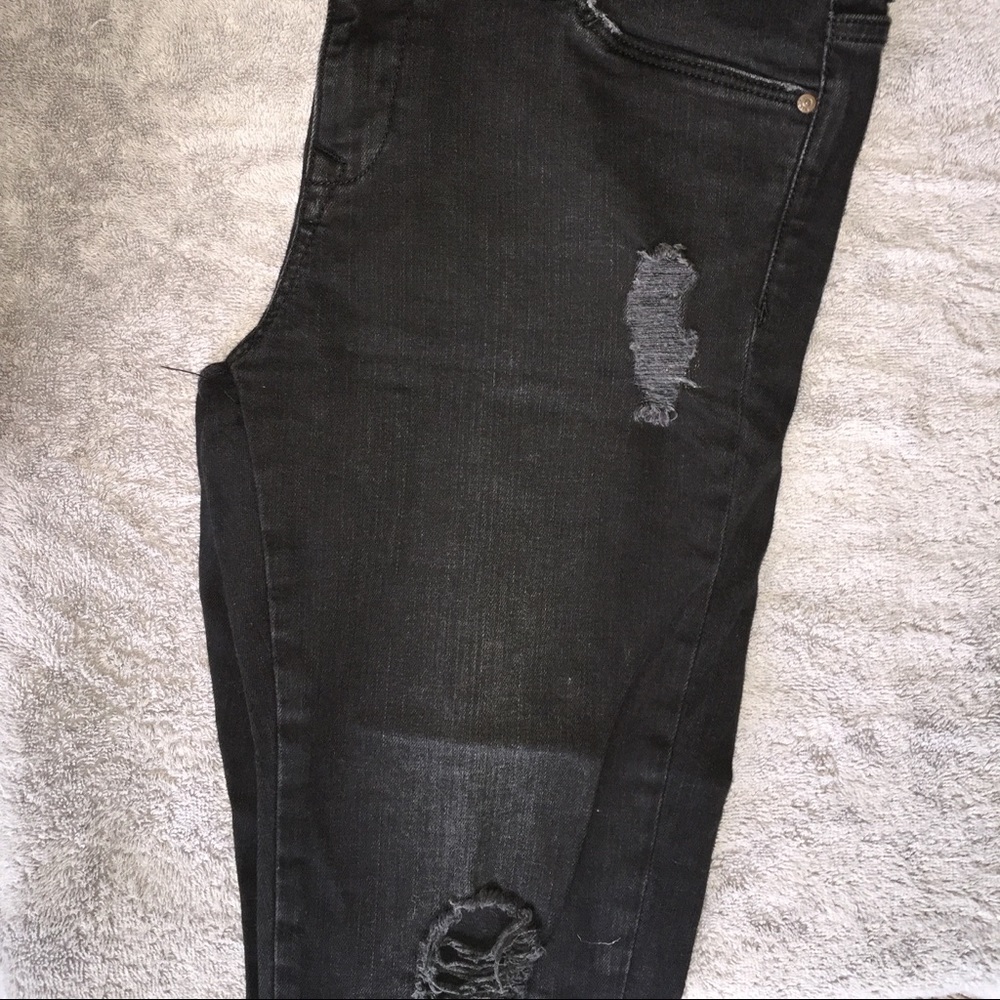 Mid-High Rise Ripped Jeans - Picture 6 of 8